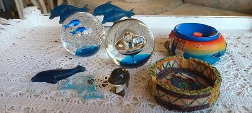 2 x Press papier glazen bollen en asbakjes DOLFIJNEN, Verzamelen, Dierenverzamelingen, Zo goed als nieuw, Beeldje of Figuurtje