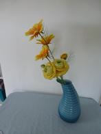 Aparte blauwe schuine geribbelde vaas, Blauw, Ophalen of Verzenden, Minder dan 50 cm, Glas