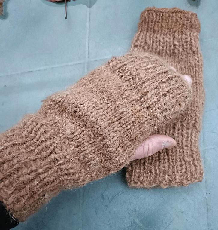100% ALPACA wollen polswarmers vingerloze wanten goveletty, Kleding | Dames, Mutsen, Sjaals en Handschoenen, Nieuw, Handschoenen