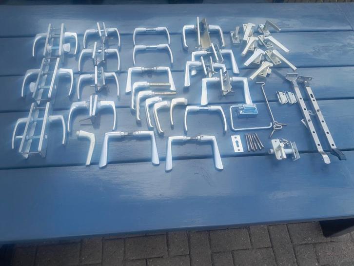 Hang en sluitwerk, Doe-het-zelf en Verbouw, IJzerwaren en Bevestigingsmiddelen, Gebruikt, Overige typen, Ophalen