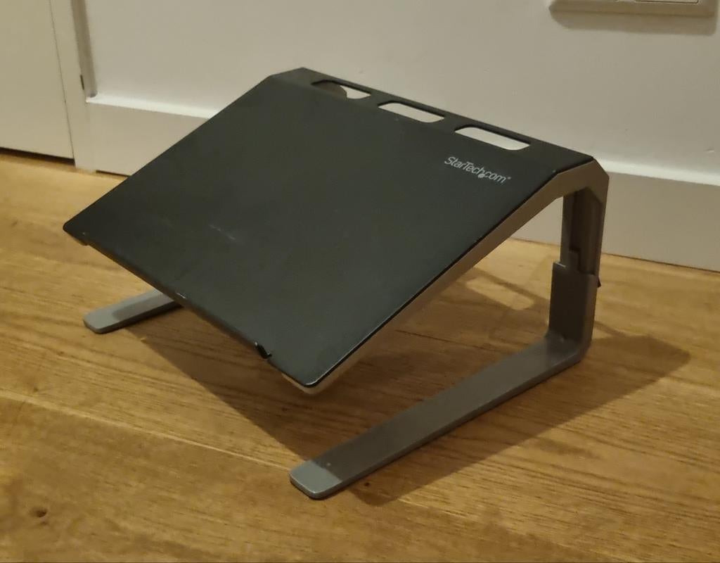 StarTech Ergonomische laptop standaard, Ophalen, Zo goed als nieuw, In hoogte verstelbaar