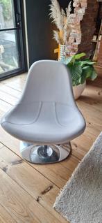 Leren witte draaistoel, Huis en Inrichting, Fauteuils, Ophalen, Gebruikt, 75 tot 100 cm, 50 tot 75 cm