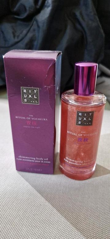 Rituals of Yozakura shimmering body oil nieuw beschikbaar voor biedingen