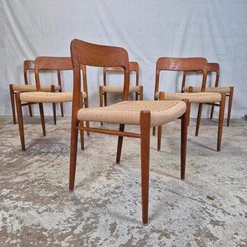 6x Niels Møller vintage Deense eetkamerstoel Nieuw papercord beschikbaar voor biedingen