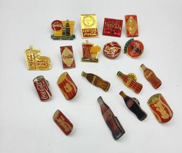 18x Vintage Coca Cola pins beschikbaar voor biedingen