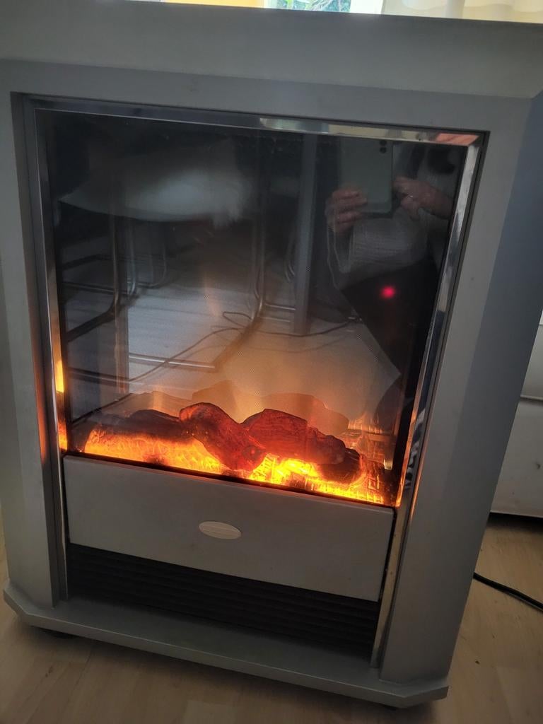 Elektrisch haardje - Sfeervol en warm!, Ophalen of Verzenden, Zo goed als nieuw, Elektrisch, Overige soorten