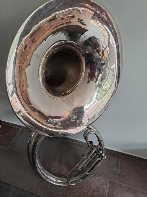 Sousafoon bes Amati Kraslice B&F-260, Muziek en Instrumenten, Blaasinstrumenten | Tuba's, Gebruikt, Bes-tuba, Ophalen