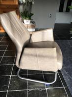 2 lederen stoelen, Huis en Inrichting, Stoelen, Ophalen, Zo goed als nieuw