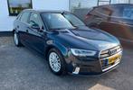 Audi A3 1.0 Tfsi Sportback S-tronic 2016 Blauw, Auto's, Stof, Euro 6, Blauw, Origineel Nederlands
