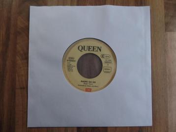 single  Queen - Radio Ga Ga  beschikbaar voor biedingen