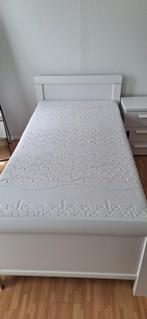 Seniorenbed 200x110 met nachtkast, Ophalen, 100 cm, Eenpersoons, Wit