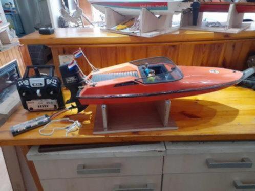 Vintage RC Robbe Princess RTR, Hobby en Vrije tijd, Modelbouw | Boten en Schepen, Zo goed als nieuw, Groter dan 1:32, Overige merken
