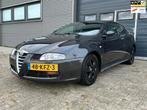 Alfa Romeo ALFA ROMEO GT - NWE APK - CLIMA - RIJDT GOED!, Stof, Gebruikt, 11 km/l, Bedrijf