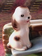 Zeldzaam oud bloembakje uit Engeland met hond en schildpad., Ophalen of Verzenden