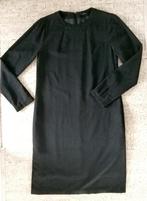 COS jurk zwart (dunne wol) maat 36, Kleding | Dames, Jurken, COS, Zwart, Ophalen of Verzenden, Zo goed als nieuw