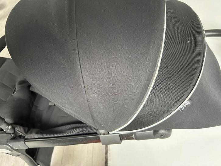 Buggy (Chicco WE) black, Kinderen en Baby's, Buggy's, Zo goed als nieuw, Overige merken, Verstelbare rugleuning, Voetenzak, Zonnekap