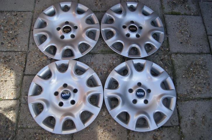 Set van 4 originele wieldoppen Mini One 15 inch, Auto diversen, Wieldoppen, Gebruikt, Ophalen of Verzenden