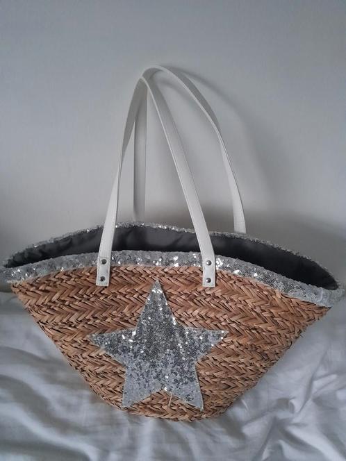 Rieten shopper / strandtas met zilveren ster, Sieraden, Tassen en Uiterlijk, Tassen | Damestassen, Nieuw, Shopper, Ophalen of Verzenden