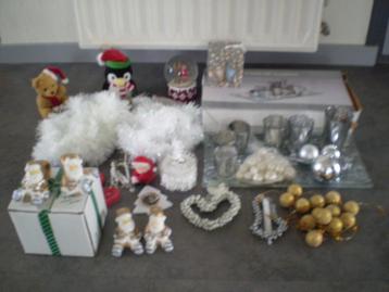 HEEL VEEL LEUKE, VEELAL NIEUWE KERSTSPULLEN beschikbaar voor biedingen