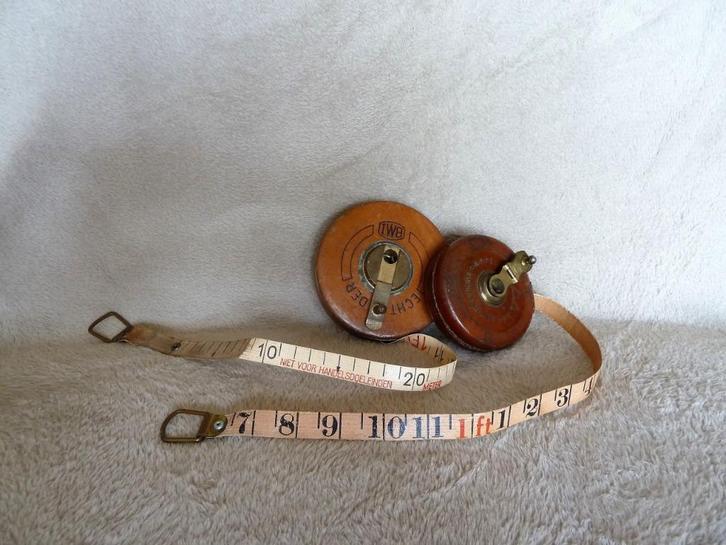 2 Oude rolmeters / meetlint, Antiek en Kunst, Antiek | Woonaccessoires, Ophalen of Verzenden