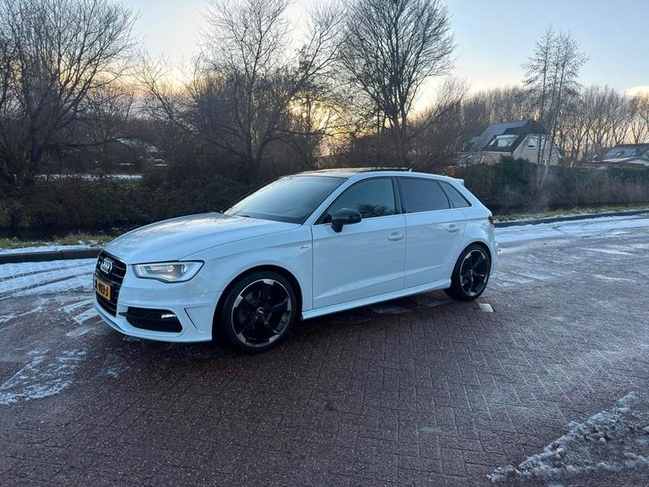 Audi A3 1.4 Tfsi 3x S-line S-tronic 2016 Pano, Auto's, Audi, Particulier, A3, ABS, Adaptieve lichten, Adaptive Cruise Control