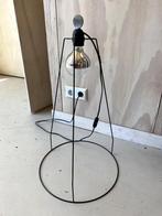 Vloerlamp - LAMP 06 van Designersmerk Ligne Roset, Ophalen, Gebruikt, Metaal, 150 tot 200 cm