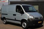 Nissan Interstar 2.5dCi 114 pk L1H1 Automaat Airco, Trekhaak, Auto's, Bestelauto's, Airconditioning, Origineel Nederlands, Te koop