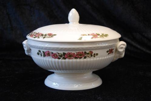 Wedgwood Edme Briar Rose Dekschaal met deksel  20 cm, Huis en Inrichting, Keuken | Servies, Zo goed als nieuw, Overige typen, Wedgwood