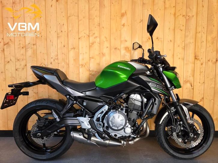 Kawaskai Z 650 ABS Z650 Z-650, Motoren, Motoren | Kawasaki, Bedrijf, Naked bike, meer dan 35 kW, 2 cilinders, Motorrijbewijs A