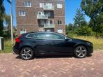 Volvo V40 1.6 T3 R-design 150PK 2013 Zwart, Auto's, Volvo, Voorwielaandrijving, Zwart, 4 cilinders, 150 pk