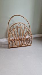 Vintage Rotan Tijdschriftenrek, Minder dan 50 cm, Gebruikt, Vintage, Ophalen of Verzenden