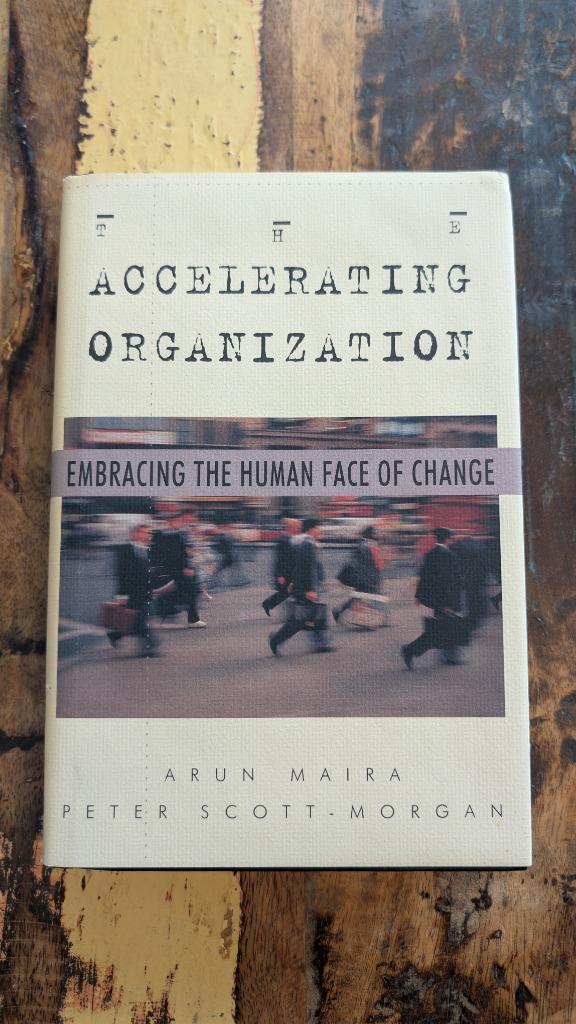 The Accelerating Organization Human Side of Change Hardcover, Boeken, Overige Boeken, Zo goed als nieuw, Ophalen of Verzenden