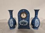 Fraaie delfts blauwe klok met 2 vazen, Antiek en Kunst, Ophalen of Verzenden
