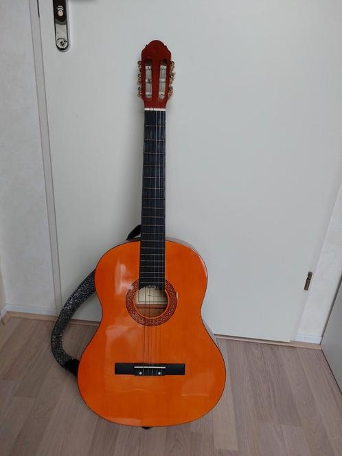 martinez gitaar zie omschrijving, Muziek en Instrumenten, Snaarinstrumenten | Gitaren | Akoestisch, Gebruikt, Klassieke of Spaanse gitaar