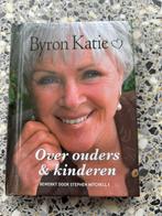 Byron Katie - Over ouders en kinderen, Boeken, Gelezen, Byron Katie, Ophalen of Verzenden, Ontwikkelingspsychologie