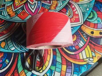 Afzetlint rood wit  beschikbaar voor biedingen