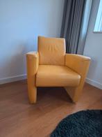 Gele fauteuil / stoel; leer, Huis en Inrichting, Fauteuils, Gebruikt, Ophalen of Verzenden, 50 tot 75 cm, Leer