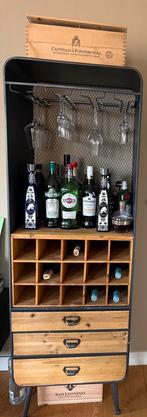 Wijnmeubel & Glazenrek Dutchbone Vino Hout & Metaal, Ophalen, 5 tot 15 flessen, Zo goed als nieuw, Metaal