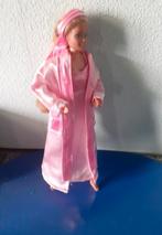 Nachtjapon en ochtendjas voor Barbie, Kinderen en Baby's, Speelgoed | Poppen, Ophalen of Verzenden, Gebruikt, Barbie