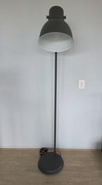 Staande Ikea Lamp, Huis en Inrichting, Lampen | Vloerlampen, Ophalen, Zo goed als nieuw, Metaal, 150 tot 200 cm