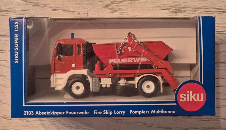 SIKU 2103 Brandweer Afvalcontainerwagen, Hobby en Vrije tijd, Modelauto's | 1:50, Nieuw, Bus of Vrachtwagen, SIKU, Ophalen of Verzenden