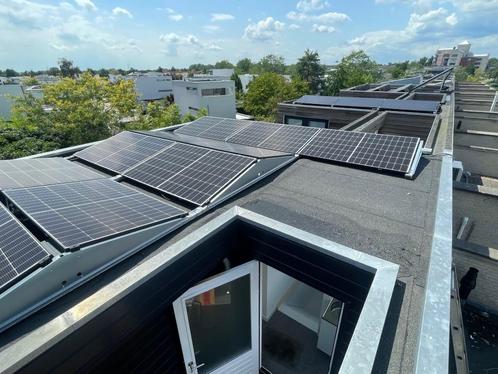 zonnepanelen installatie aanbieding vanaf EUR 2300,-, Doe-het-zelf en Verbouw, Zonnepanelen en Toebehoren, Nieuw, Compleet systeem