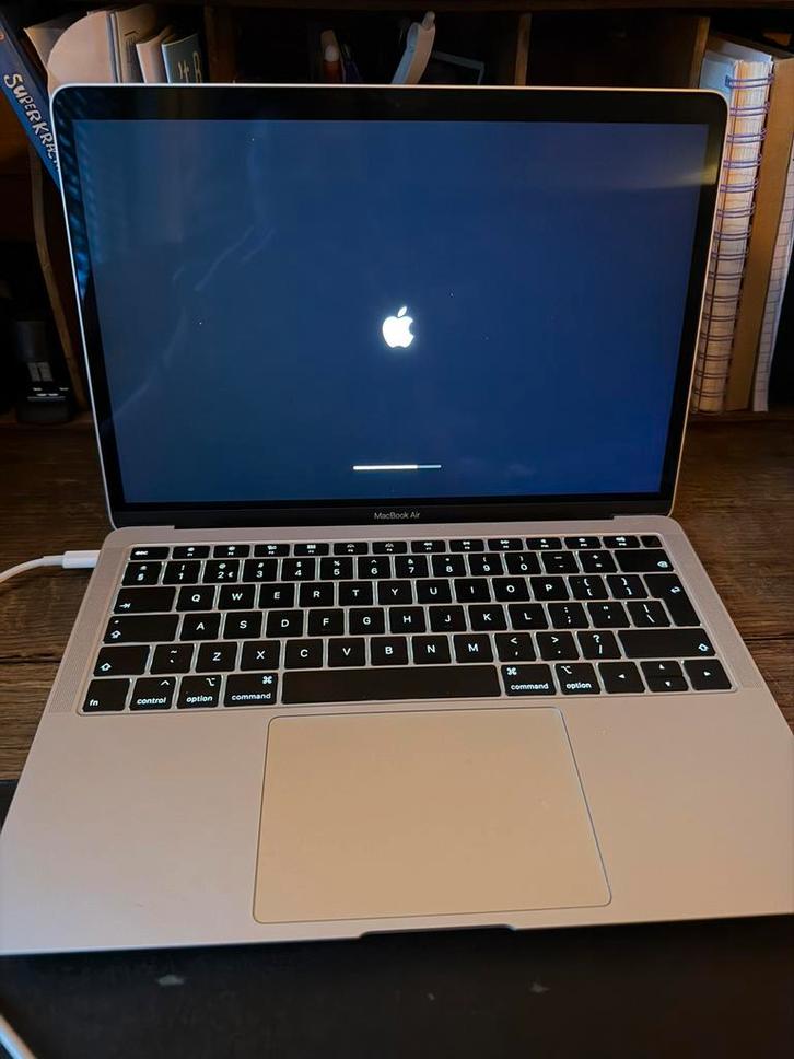 Macbook air 2019 13inch, Computers en Software, Apple Macbooks, Zo goed als nieuw, MacBook Air, 13 inch, Minder dan 2 Ghz, 128 GB of minder