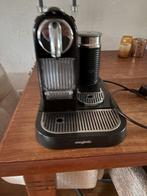 Nespresso CitiZ & Milk Magimix – incl melkopschuimer, Ophalen of Verzenden, Zo goed als nieuw, Koffiemachine, Afneembaar waterreservoir