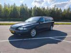 Volvo V70 2.5 T AUT 2004 Zwart, Auto's, 1566 kg, 1800 kg, Stationwagon, Particulier