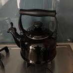 Le Creuset Fluitketel Tradition - Zwart - 2.1 liter, Huis en Inrichting, Keuken | Potten en Pannen, Ophalen, Zo goed als nieuw