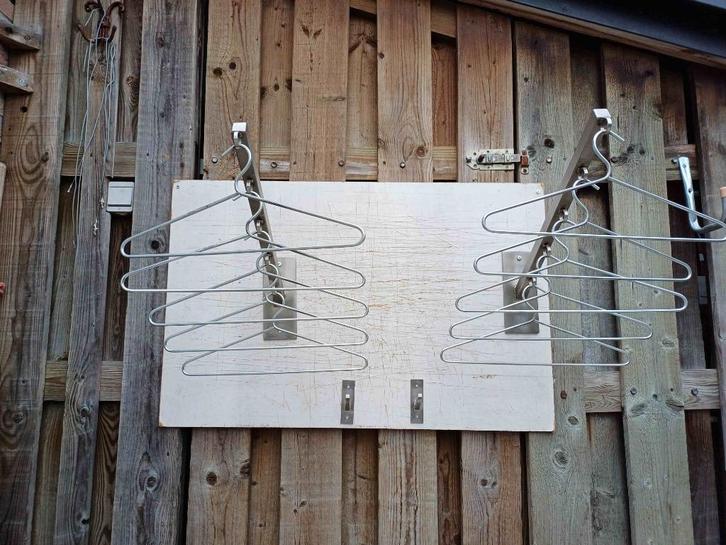 kapstok design Tomfa, Huis en Inrichting, Woonaccessoires | Kapstokken, Zo goed als nieuw, Wandkapstok, Minder dan 100 cm, Metaal