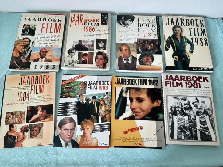 8 stuks Jaarboek Film 1981 - 1988, Boeken, Film, Tv en Media, Gelezen, Overige typen, Ophalen of Verzenden