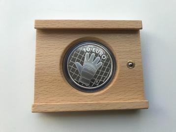 Spanje 2x 10 euro Zilver Mundial de futbol 2002 letter L & O beschikbaar voor biedingen