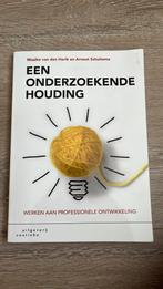 Maaike van den Herik - Een onderzoekende houding, Maaike van den Herik; Arnout Schuitema, Ophalen of Verzenden, Zo goed als nieuw